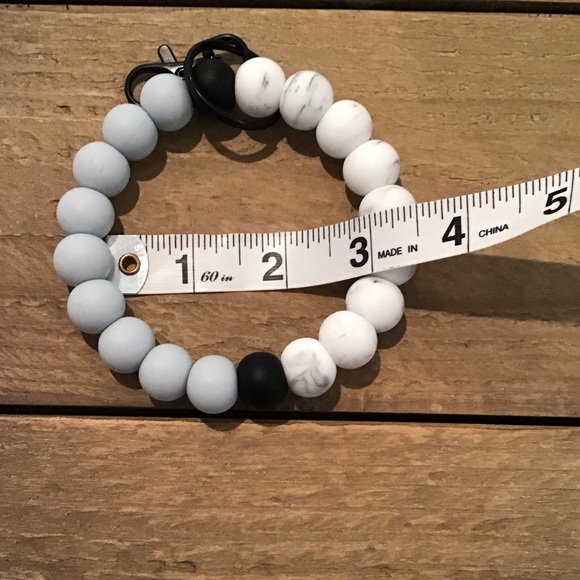 Wristlet Keychain - Picture 5 of 7